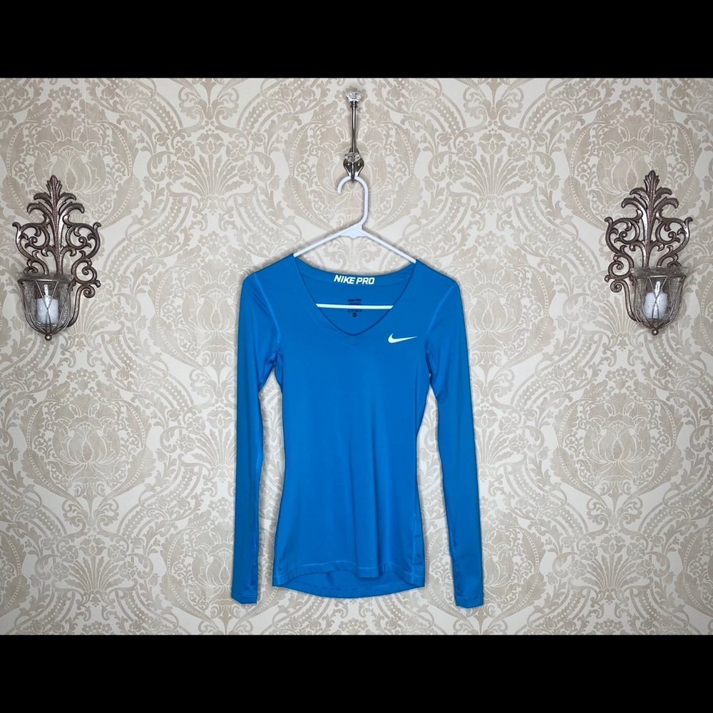 Nike Pro Dri Fit Long Sleeve T-Shirt